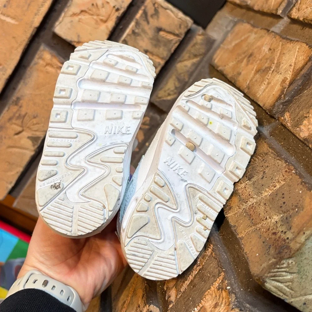 Nike Toddler Triple‎ White Air Max 90 LTR TD Size 4C